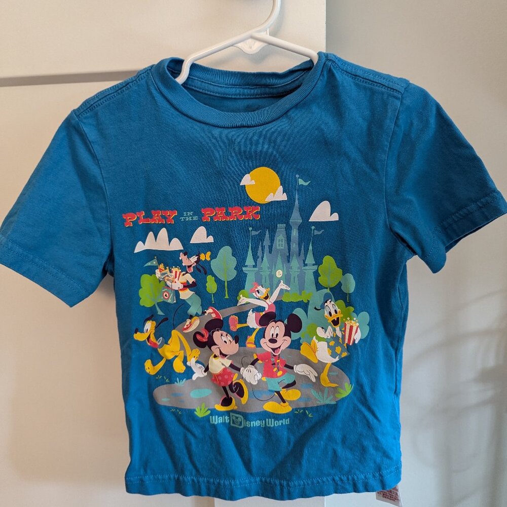 Walt Disney World Play in the Park Child's T-shirt - Size XS (4)